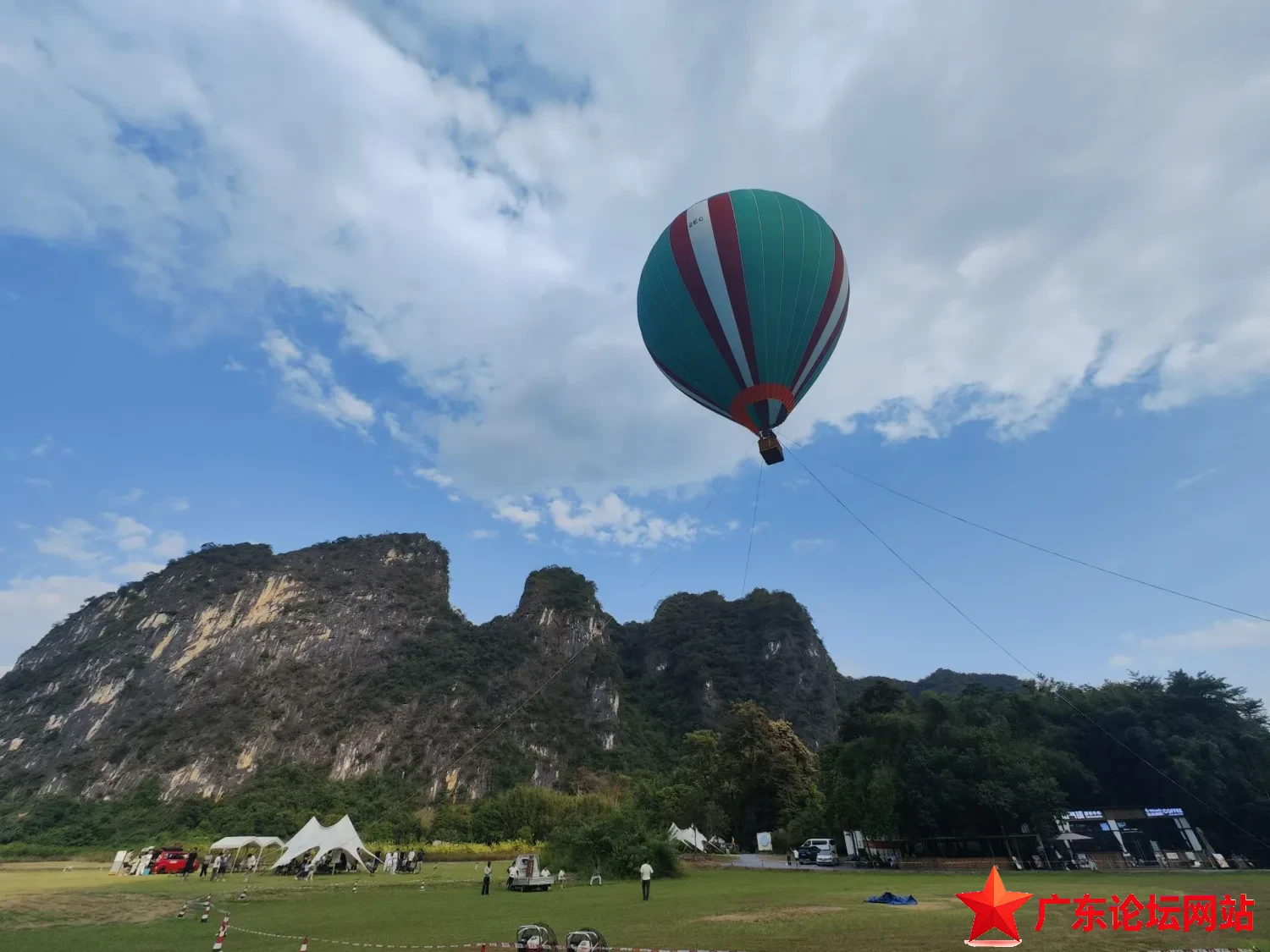 d151e0f822284cadaa4096d240e259_livephoto.jpeg