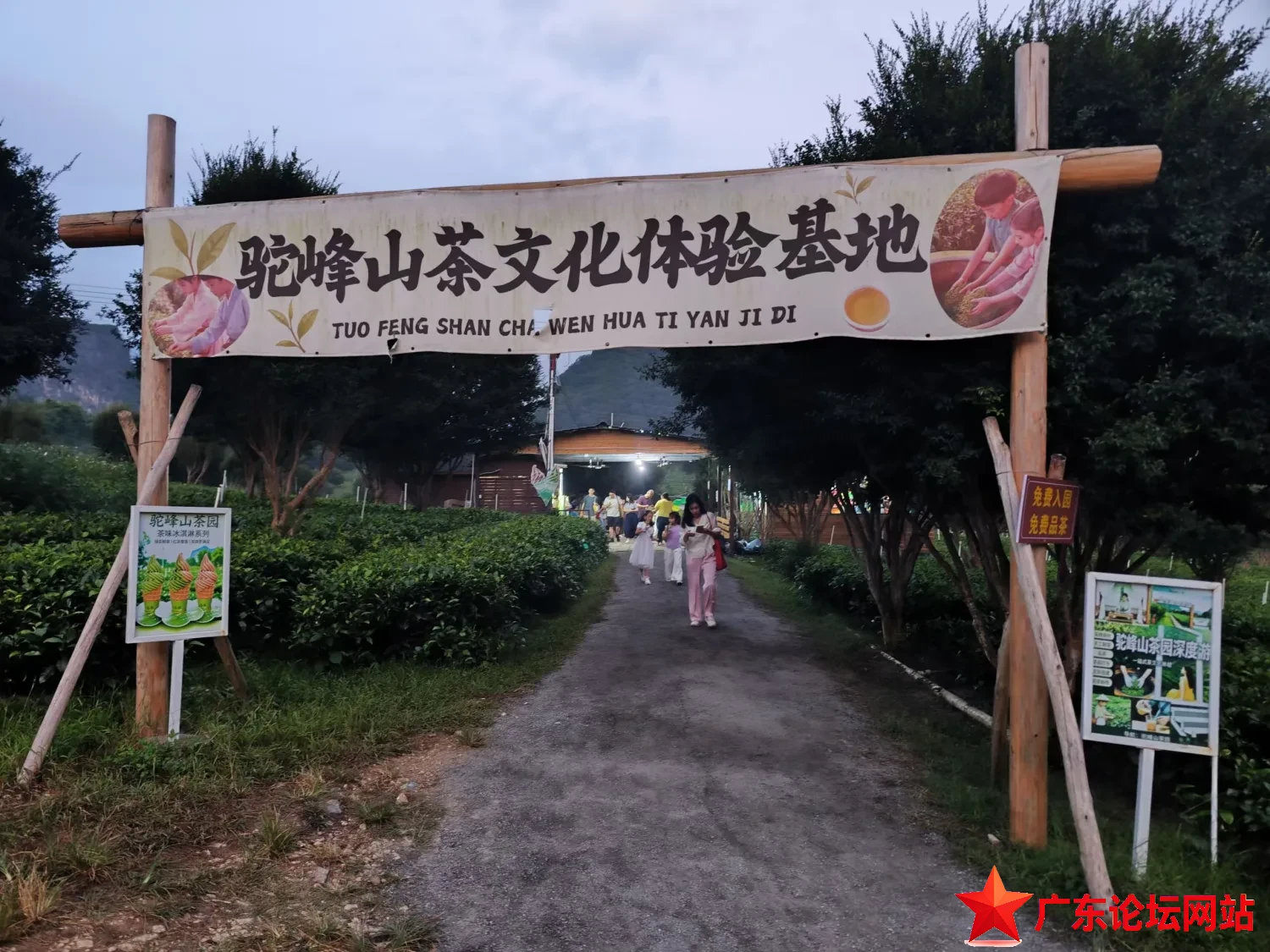 b2c2d07492328ec3782bc22d20408d_livephoto.jpeg
